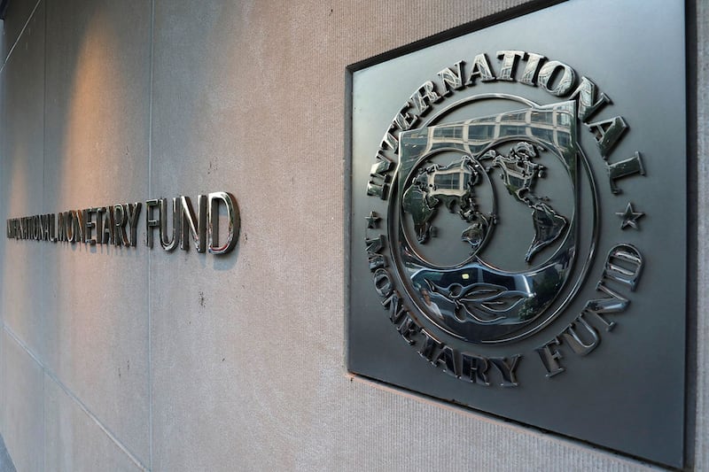 美国华盛顿国际货币基金组织总部标识(路透社)