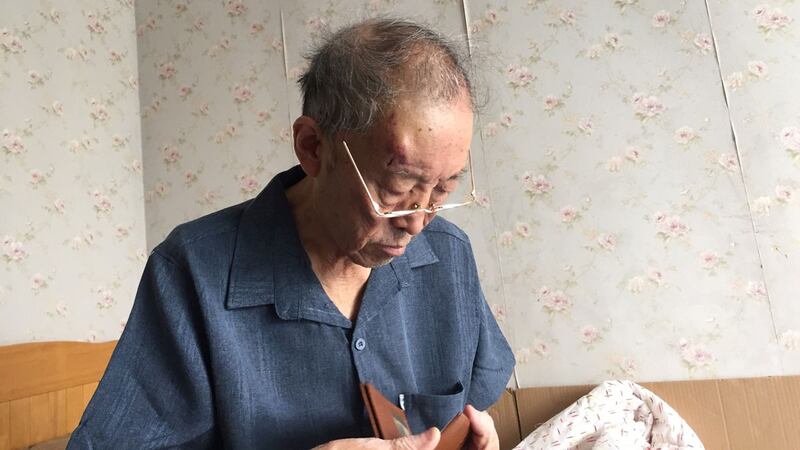 今年年初,张海的父亲张立发(图)在武汉动手术期间,感染新冠肺炎,其后病逝。(张海独家提供,拍摄日期不详)